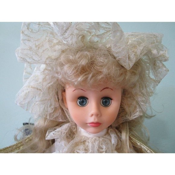 Animated Christmas Angel Doll 24" White Gold Lace Mantilla Trim Roses Candle IOB - Picture 5 of 12